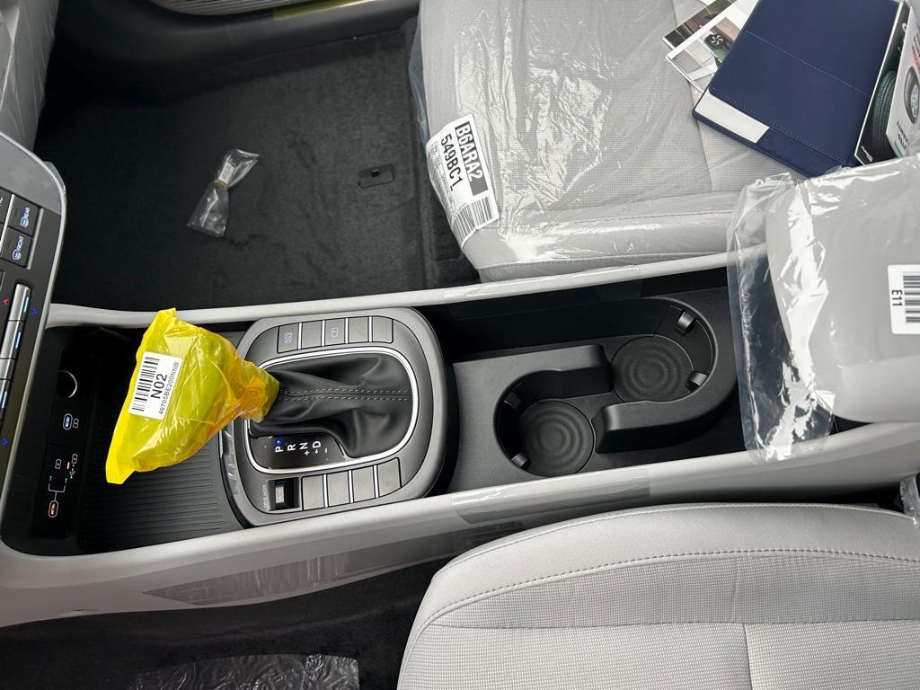 new 2025 Hyundai Kona car, priced at $25,650