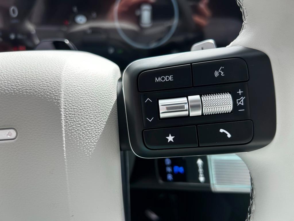 new 2025 Hyundai SANTA FE HEV car, priced at $49,125