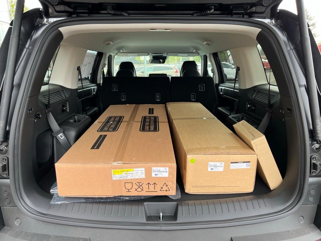 new 2025 Hyundai SANTA FE HEV car, priced at $39,934