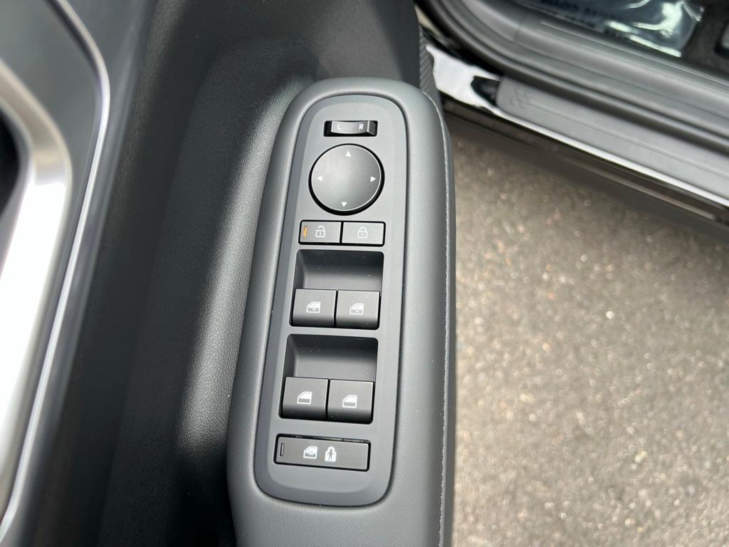 new 2025 Hyundai SANTA FE HEV car, priced at $39,934