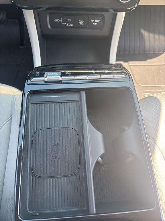 new 2025 Hyundai TUCSON Hybrid car, priced at $34,030