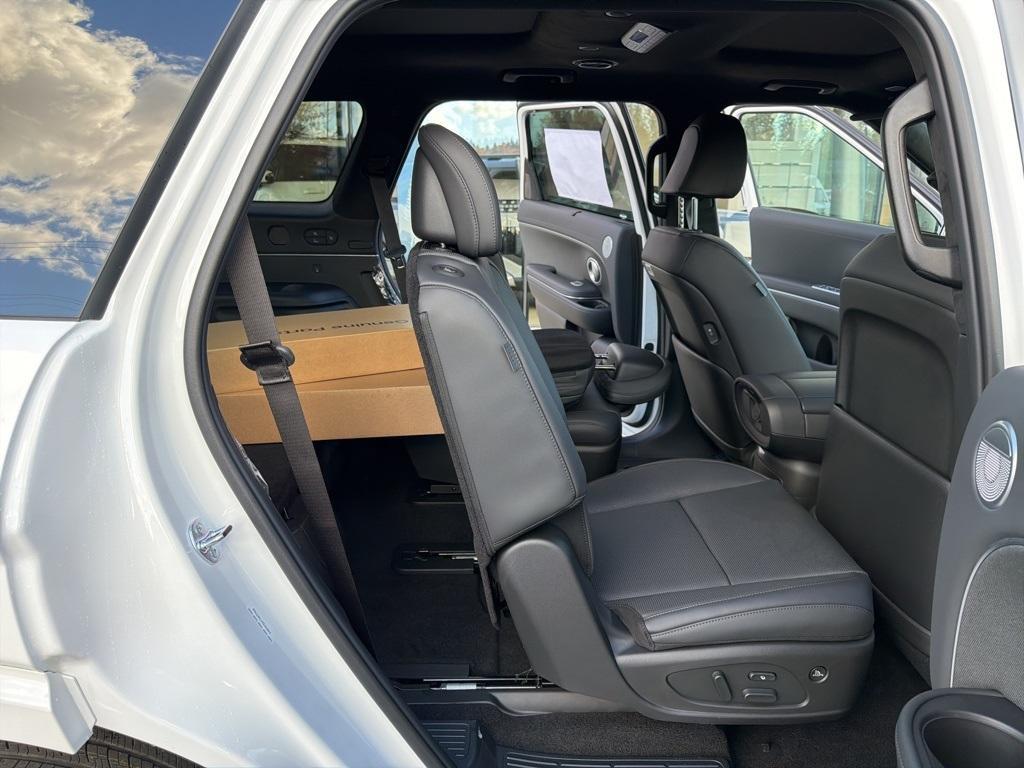 new 2026 Hyundai Palisade Hybrid car, priced at $60,821