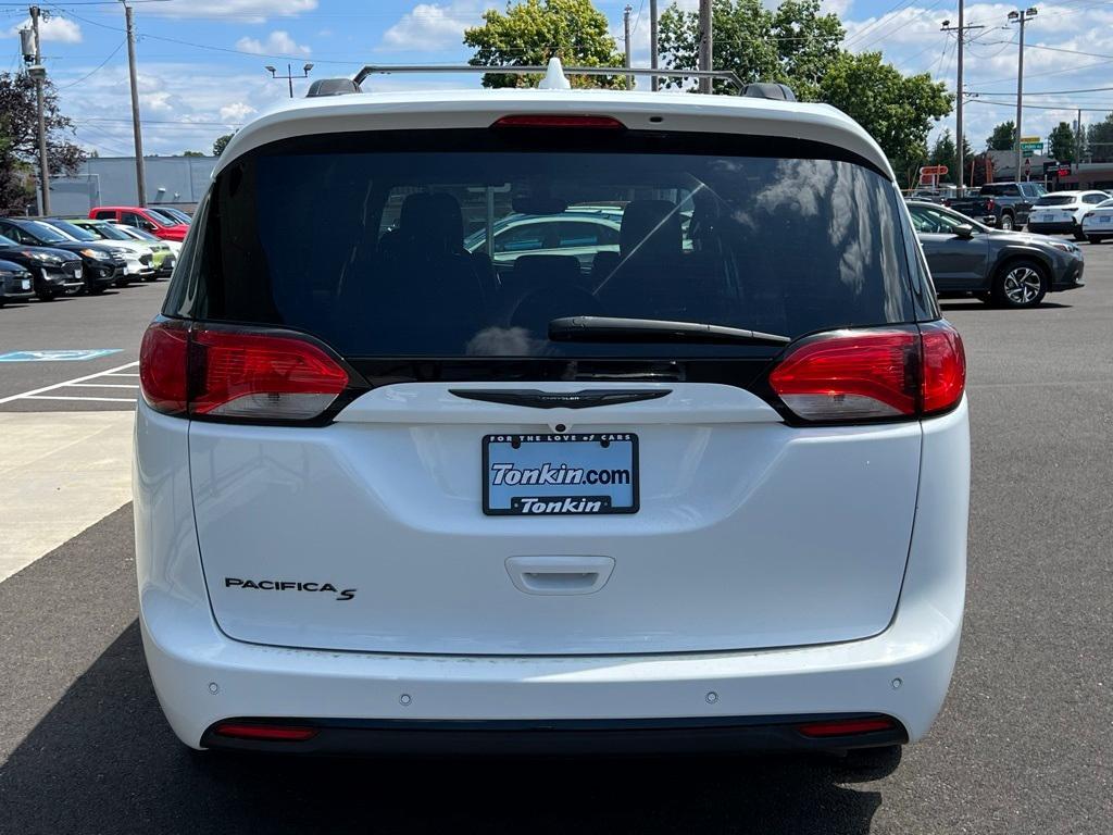 used 2019 Chrysler Pacifica car, priced at $19,995