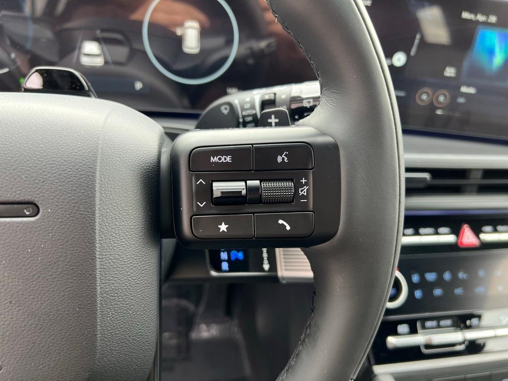 new 2025 Hyundai SANTA FE HEV car, priced at $49,125
