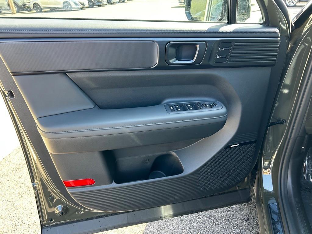 new 2025 Hyundai SANTA FE HEV car, priced at $49,805