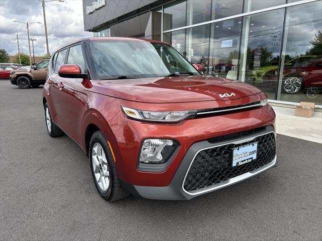 used 2022 Kia Soul car, priced at $17,998