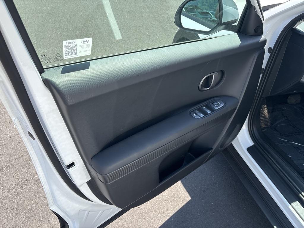 new 2025 Hyundai IONIQ 5 car, priced at $41,007
