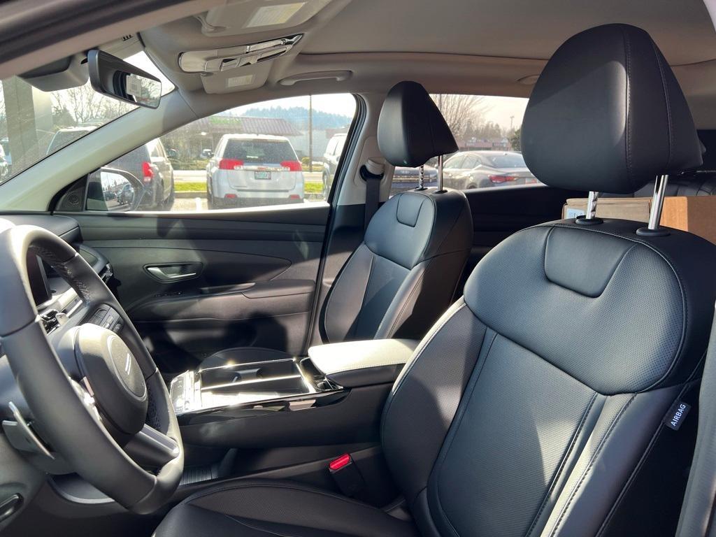 new 2025 Hyundai TUCSON Hybrid car, priced at $36,576
