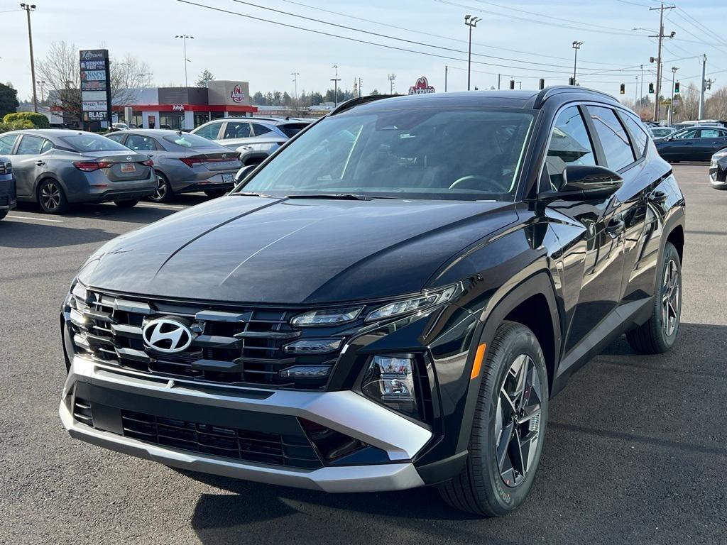 new 2025 Hyundai TUCSON Hybrid car, priced at $36,576