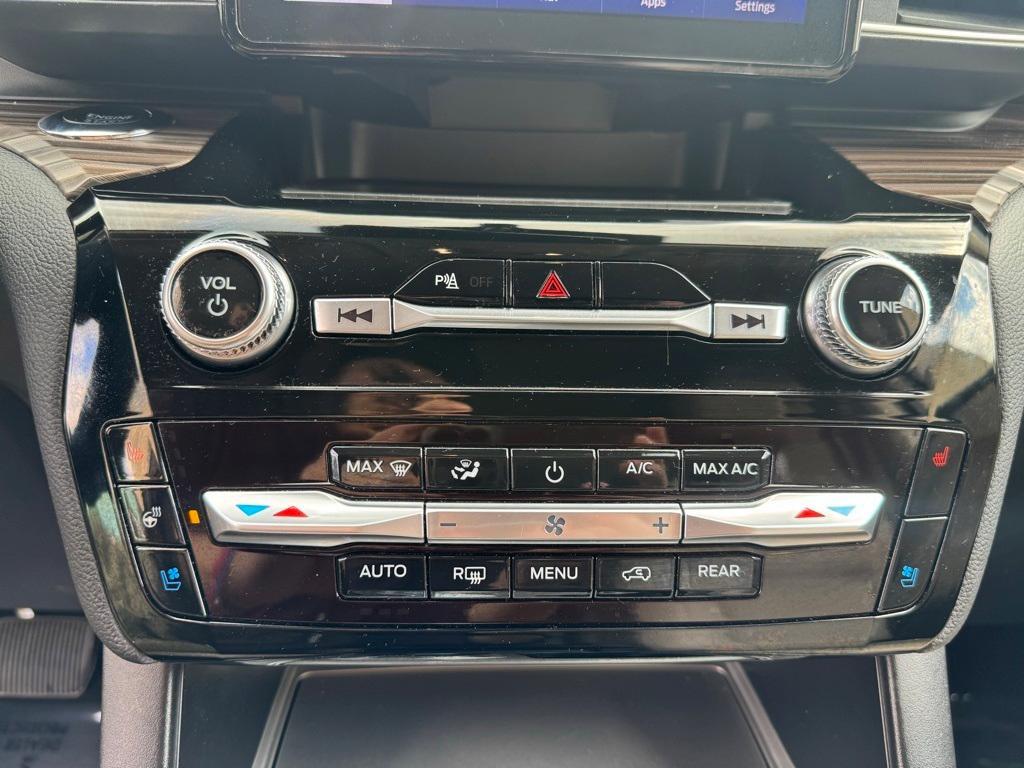used 2023 Ford Explorer car, priced at $33,756