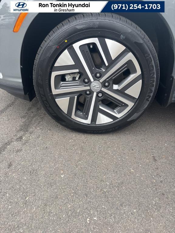 used 2022 Hyundai Kona EV car, priced at $19,999
