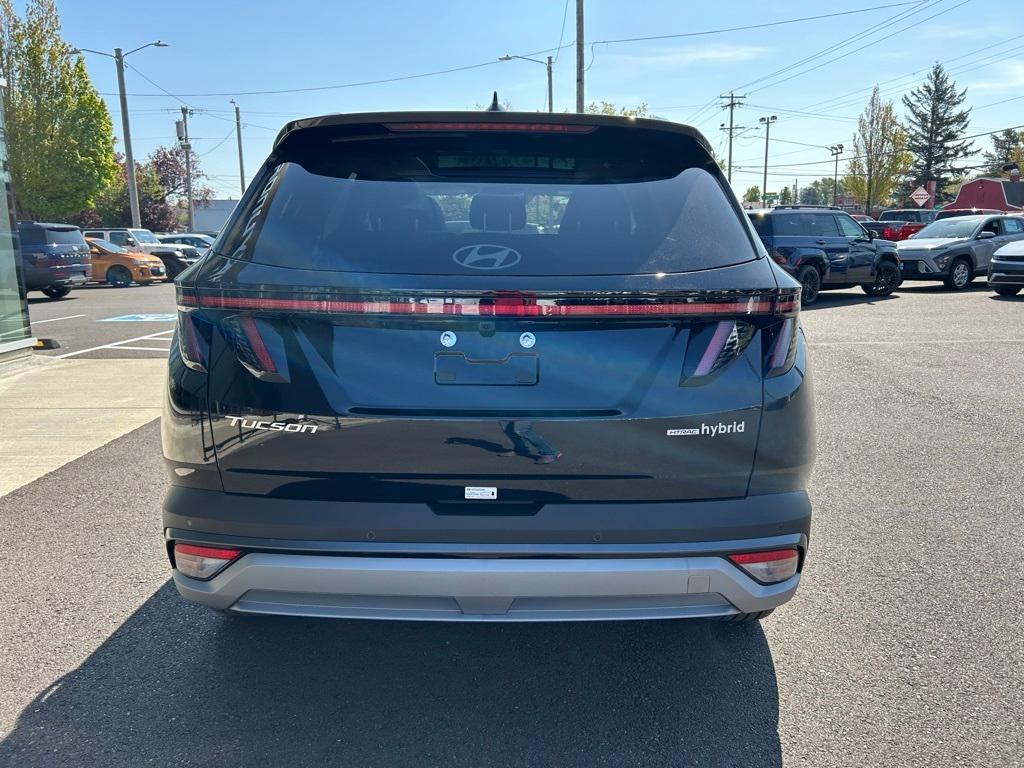 new 2025 Hyundai TUCSON Hybrid car, priced at $42,045