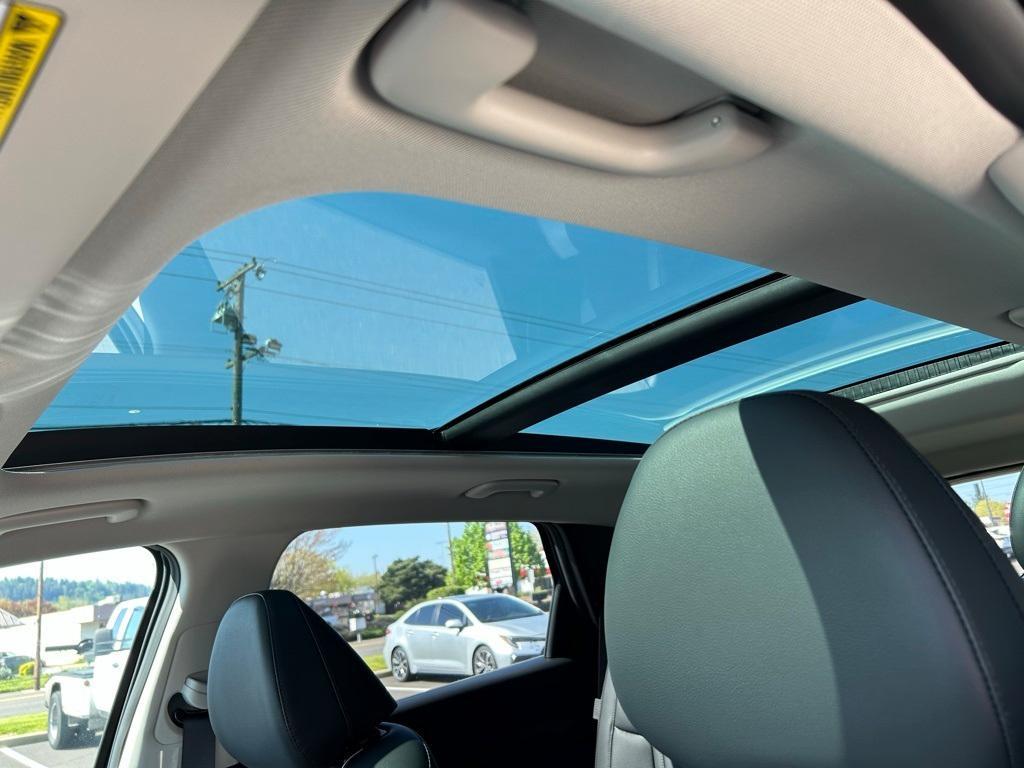 new 2025 Hyundai TUCSON Hybrid car, priced at $42,045