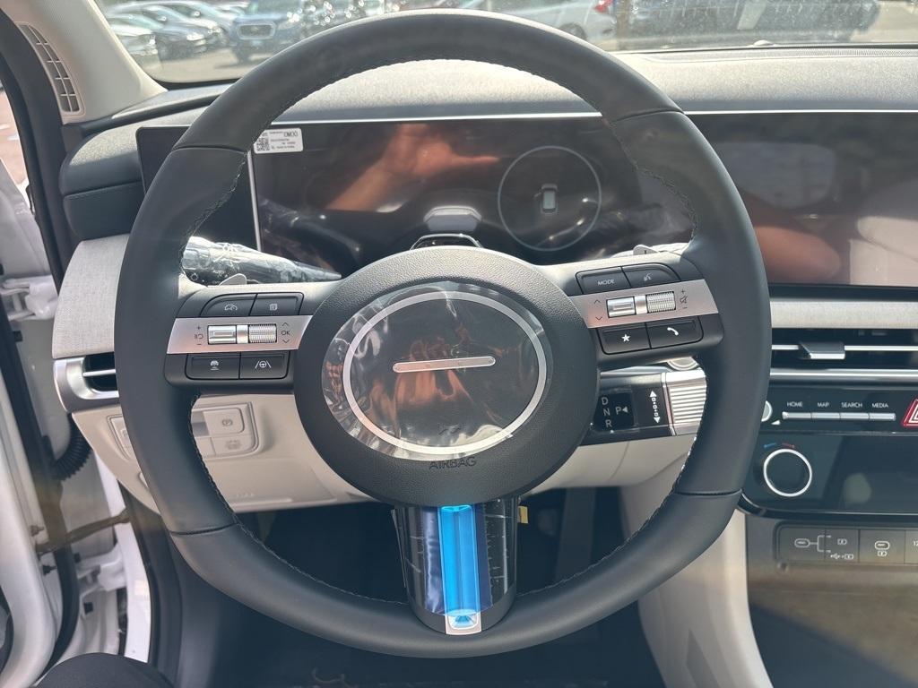 new 2025 Hyundai TUCSON Hybrid car, priced at $37,835