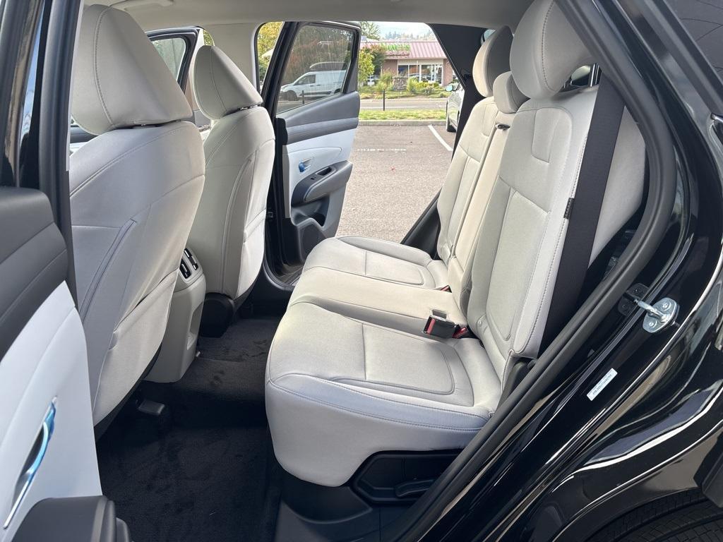new 2026 Hyundai TUCSON Hybrid car, priced at $35,537