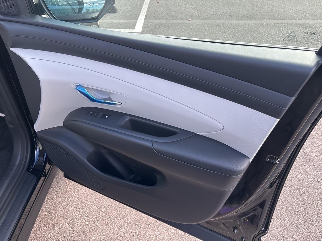 new 2026 Hyundai TUCSON Hybrid car, priced at $35,537