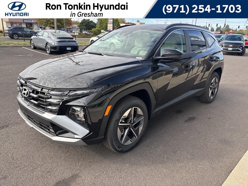 new 2026 Hyundai TUCSON Hybrid car, priced at $36,032