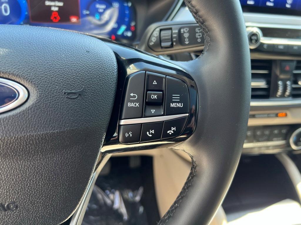 used 2022 Ford Escape car, priced at $23,682