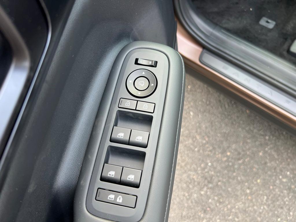 new 2026 Hyundai SANTA FE HEV car, priced at $52,726