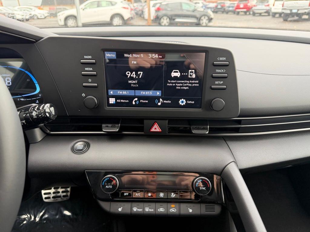 new 2026 Hyundai Elantra car, priced at $27,278