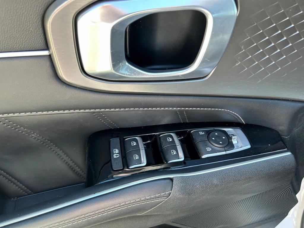 used 2021 Kia Sorento car, priced at $29,775