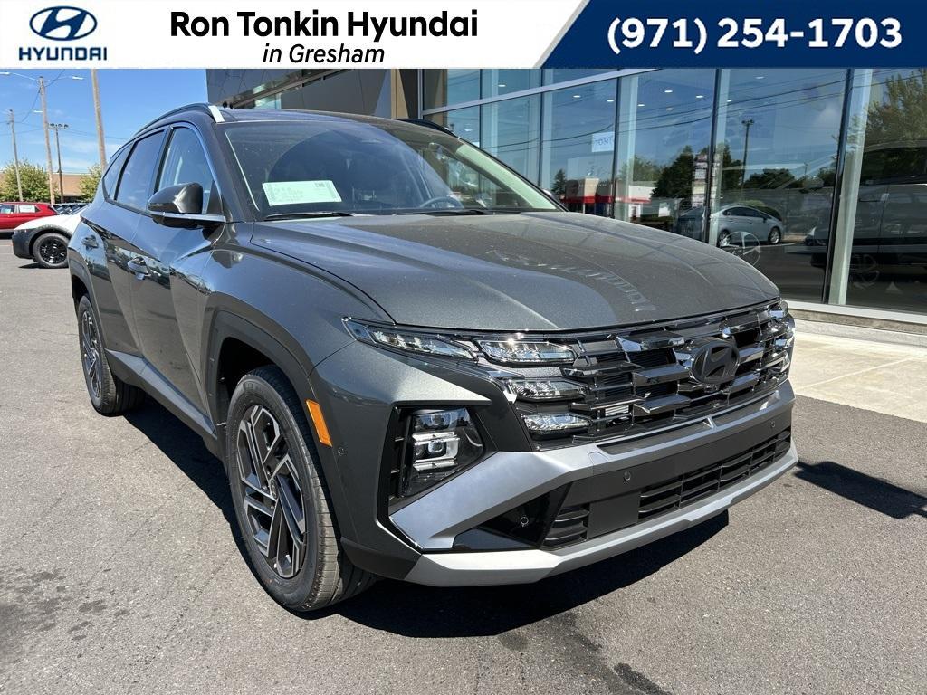 new 2025 Hyundai TUCSON Hybrid car, priced at $42,175