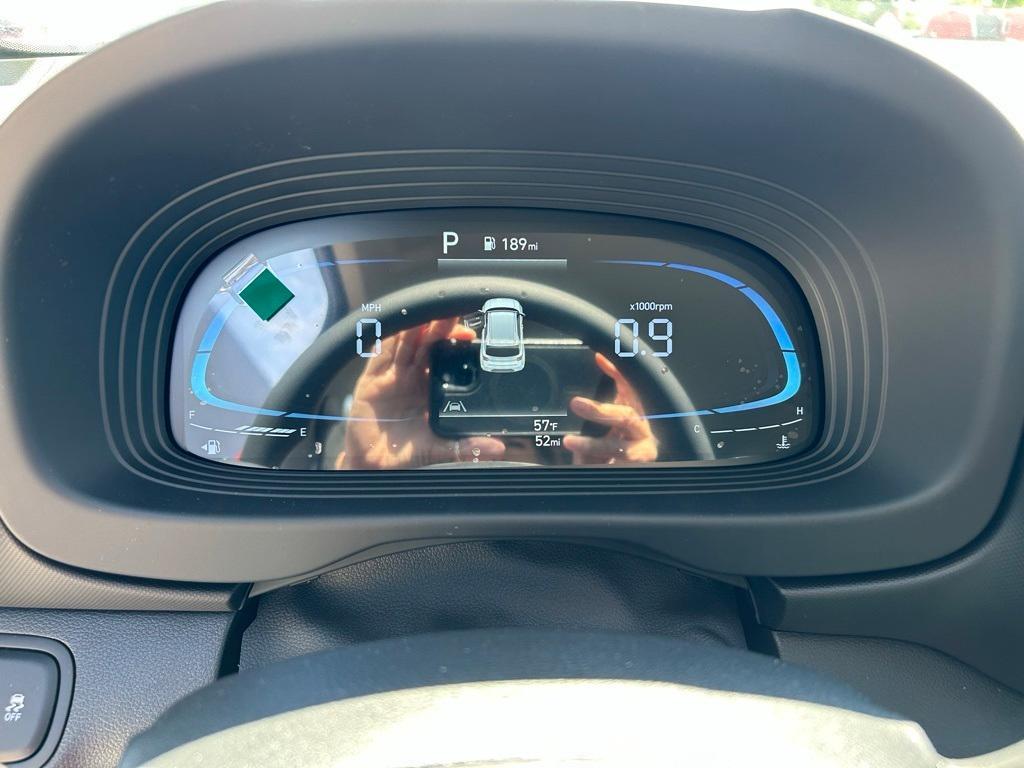 new 2025 Hyundai Venue car, priced at $21,905