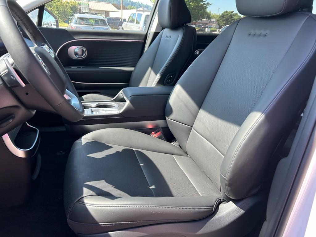 new 2026 Hyundai IONIQ 9 car, priced at $69,015