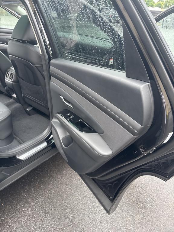 new 2025 Hyundai TUCSON Hybrid car, priced at $42,090