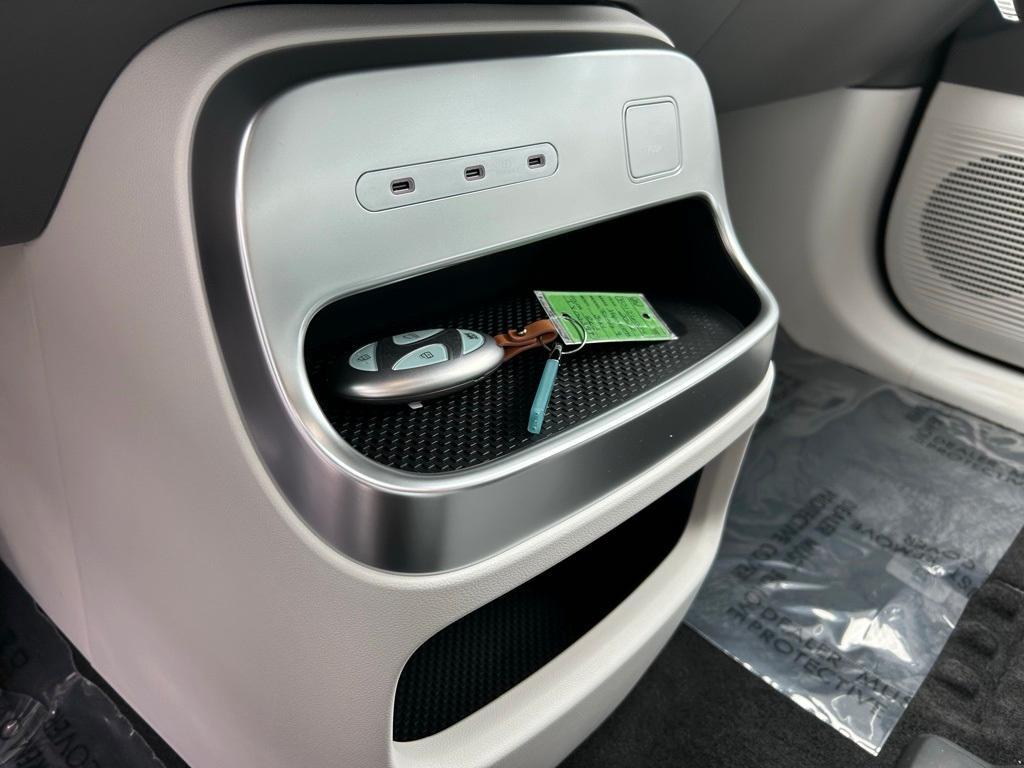 new 2026 Hyundai IONIQ 9 car, priced at $69,075