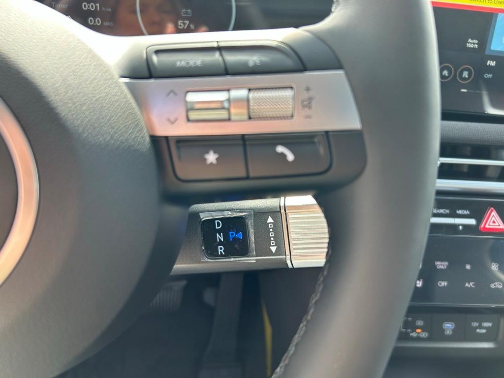 new 2025 Hyundai TUCSON Hybrid car, priced at $42,175