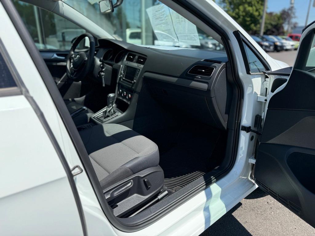 used 2017 Volkswagen Golf SportWagen car, priced at $13,500