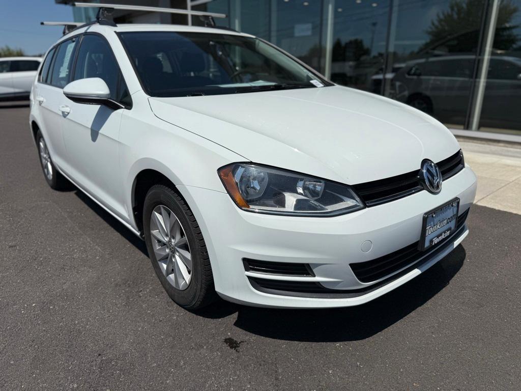 used 2017 Volkswagen Golf SportWagen car, priced at $13,500