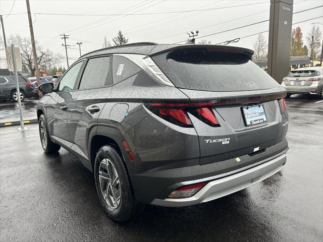 new 2025 Hyundai Tucson Hybrid car, priced at $35,005