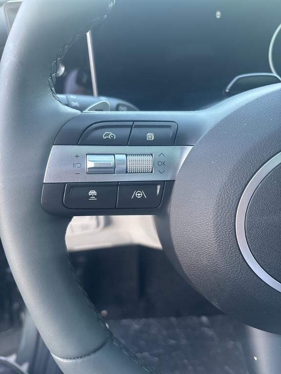 new 2025 Hyundai TUCSON Hybrid car, priced at $42,040
