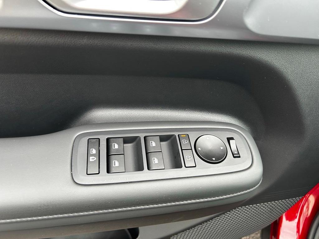 new 2025 Hyundai Santa Fe car, priced at $39,984