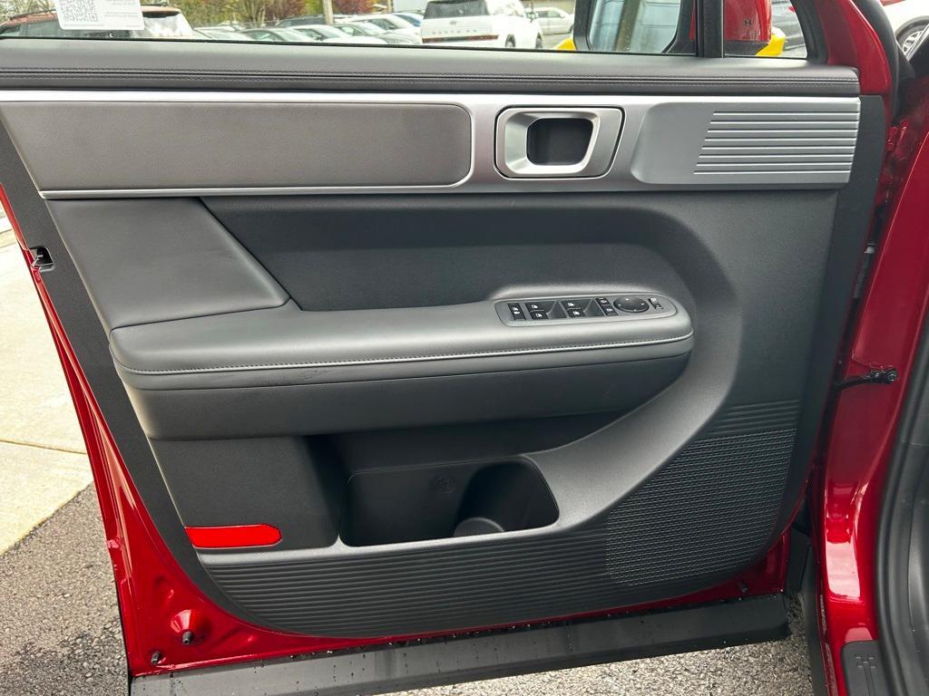 new 2025 Hyundai Santa Fe car, priced at $39,984