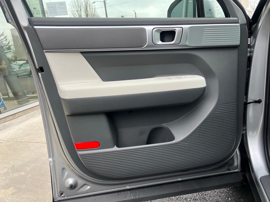 new 2025 Hyundai Santa Fe car, priced at $36,080