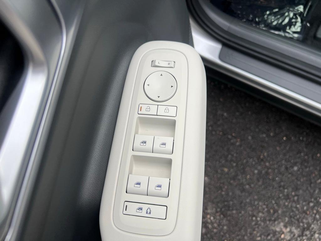new 2025 Hyundai Santa Fe car, priced at $36,080