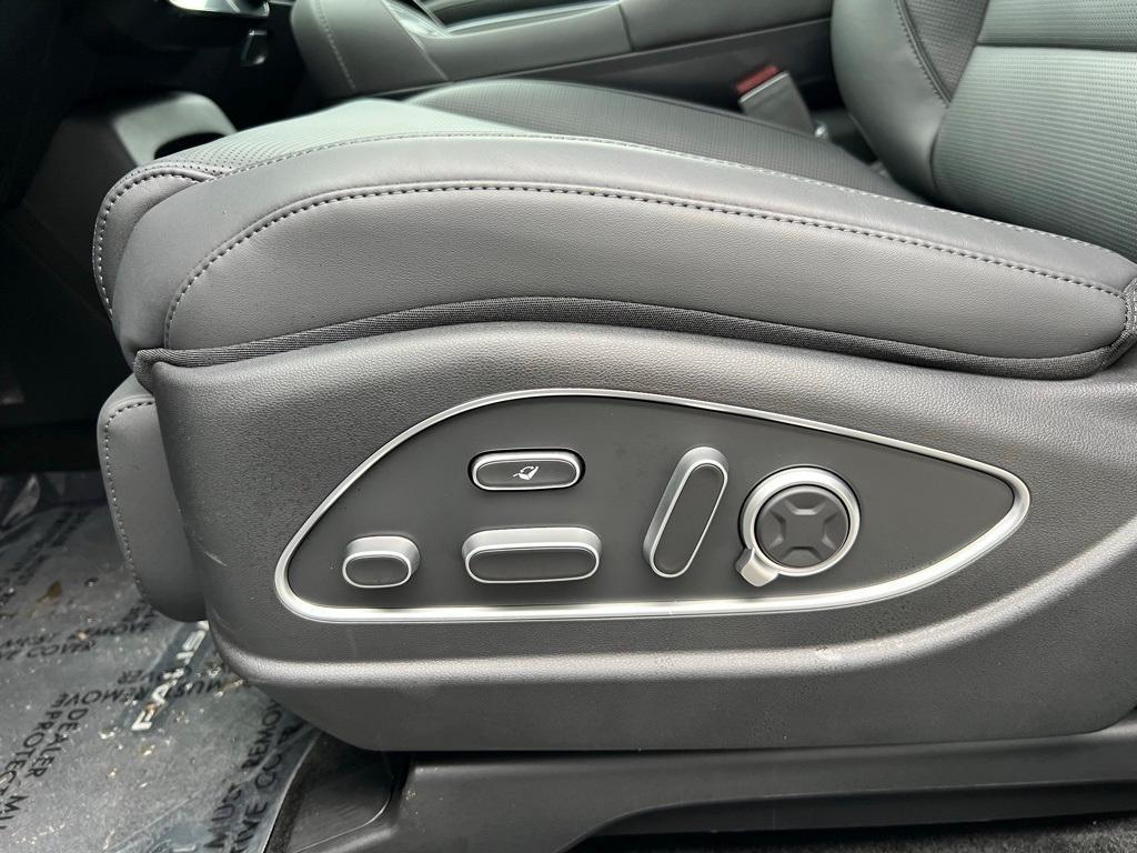 new 2026 Hyundai Palisade Hybrid car, priced at $60,178