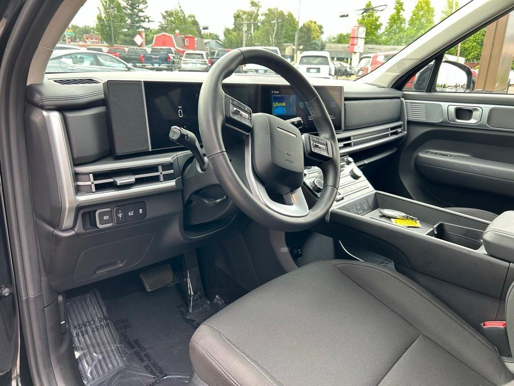 used 2025 Hyundai Santa Fe car, priced at $31,990