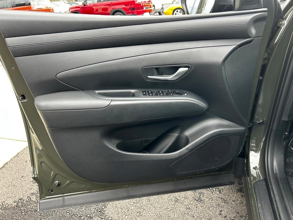 new 2025 Hyundai Tucson car, priced at $30,490