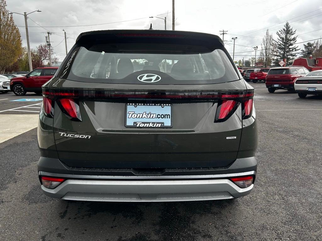 new 2025 Hyundai Tucson car, priced at $30,490