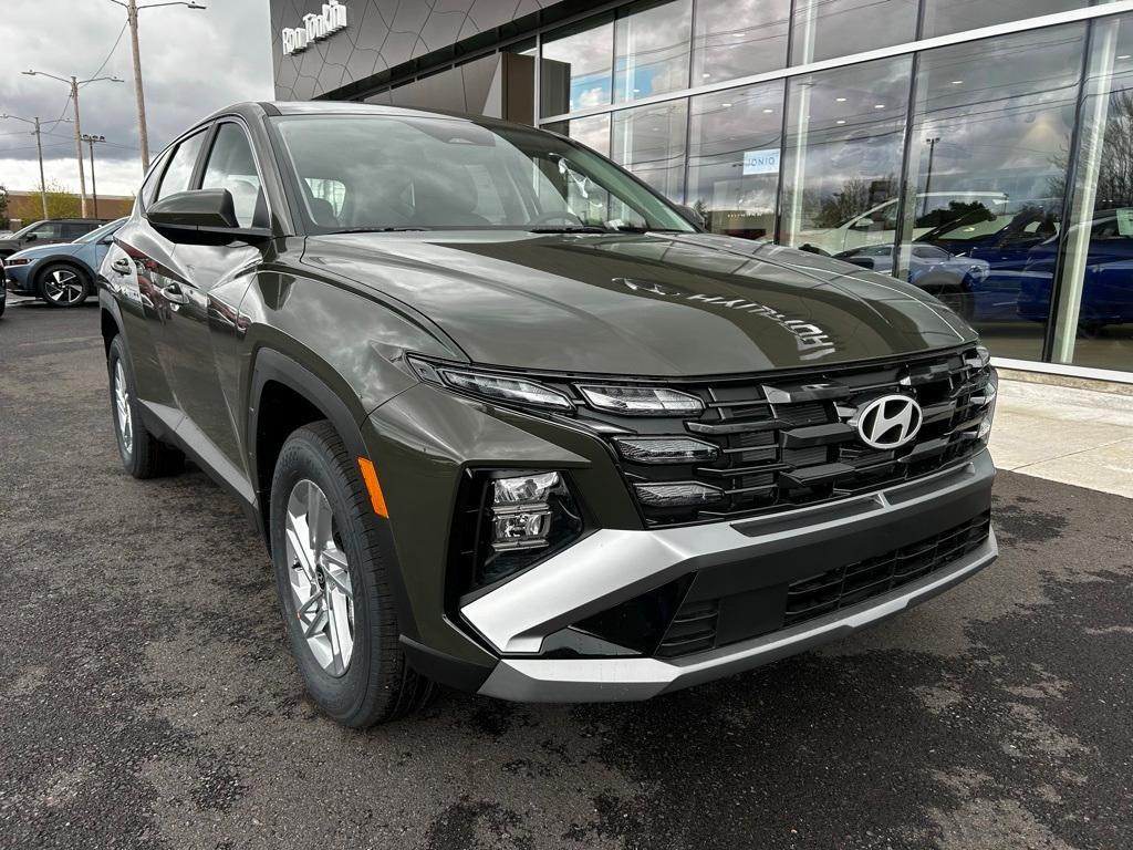 new 2025 Hyundai Tucson car, priced at $30,490