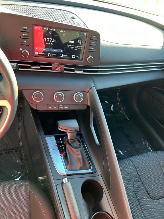 new 2025 Hyundai Elantra car, priced at $21,871