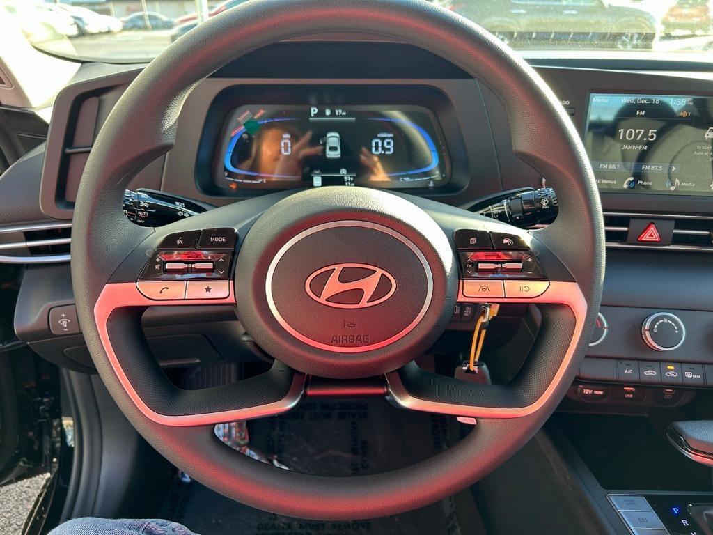 new 2025 Hyundai Elantra car, priced at $21,871