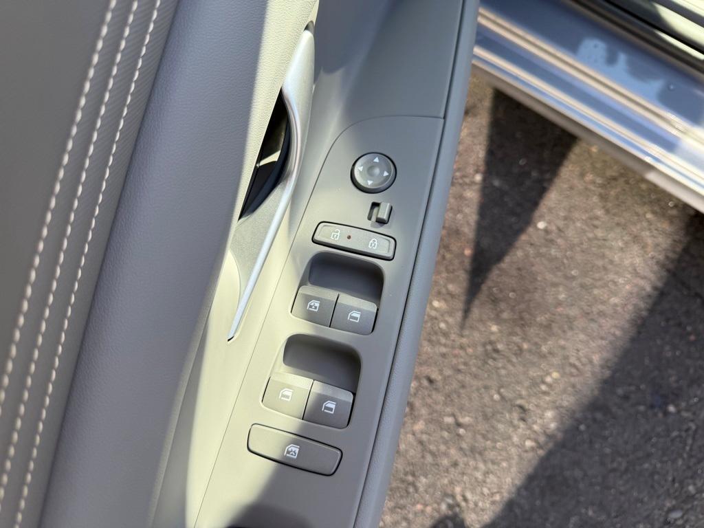 new 2026 Hyundai ELANTRA HEV car, priced at $29,552