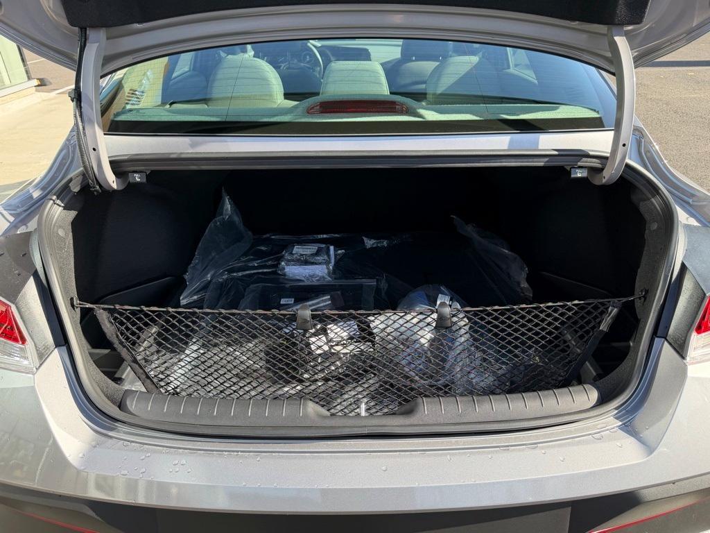 new 2026 Hyundai ELANTRA HEV car, priced at $29,552