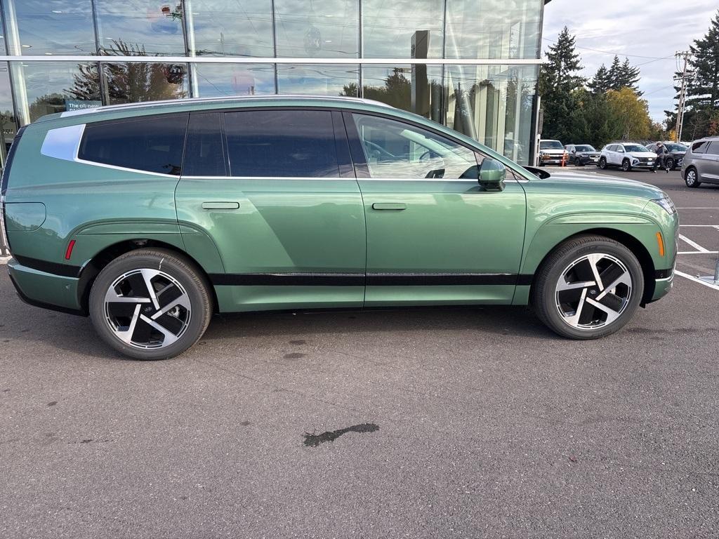 new 2026 Hyundai IONIQ 9 car, priced at $77,455