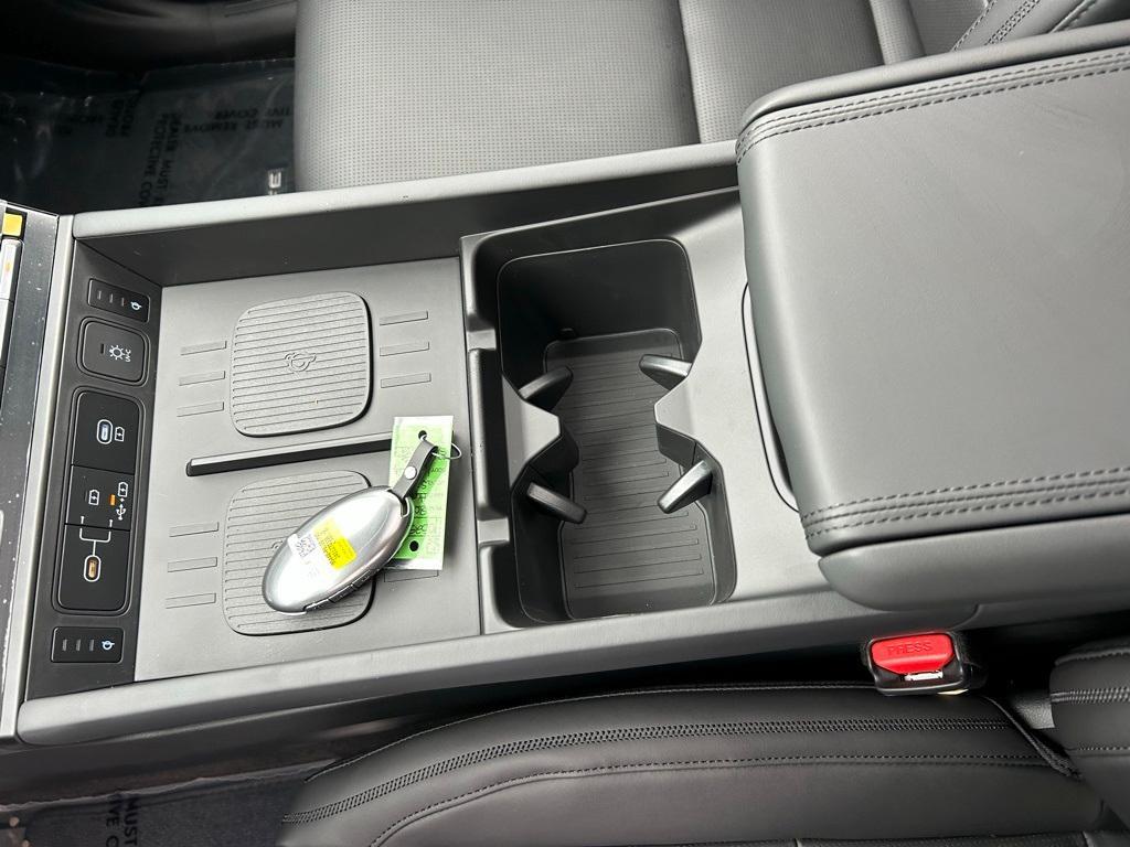 new 2025 Hyundai SANTA FE HEV car, priced at $50,504